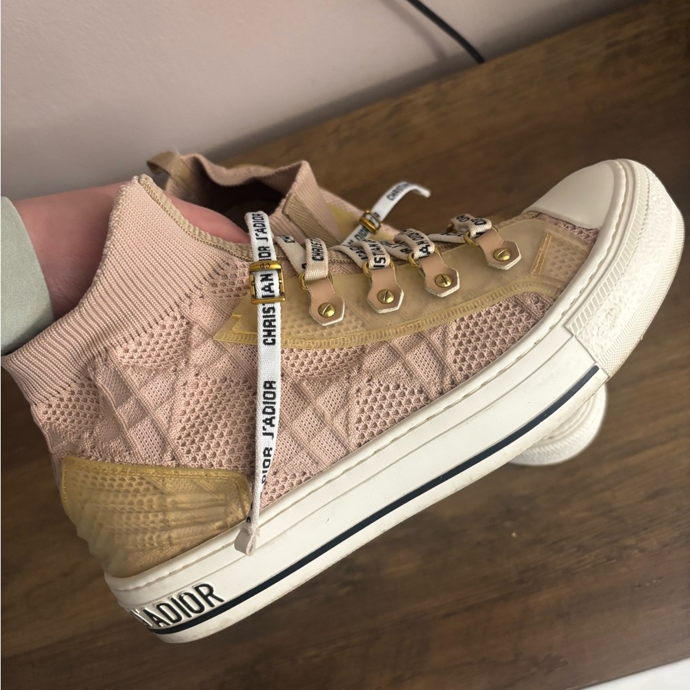Dior Pink Knit High-Top Sneakers with Logo Ribbon Laces - Picture 2 of 9